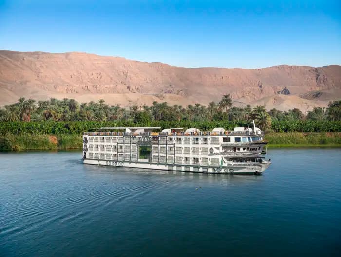 Crucero Sonesta St. George Crucero Sonesta St. George